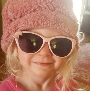 Meet your Posher, Suzanne